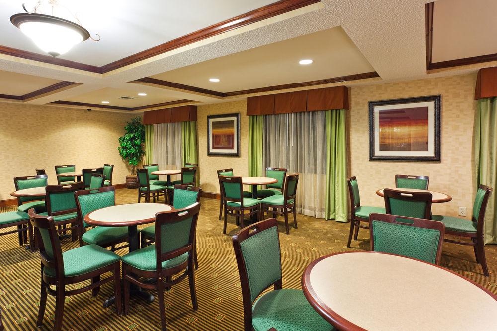 Holiday Inn Express & Suites Reidsville By Ihg Bagian luar foto