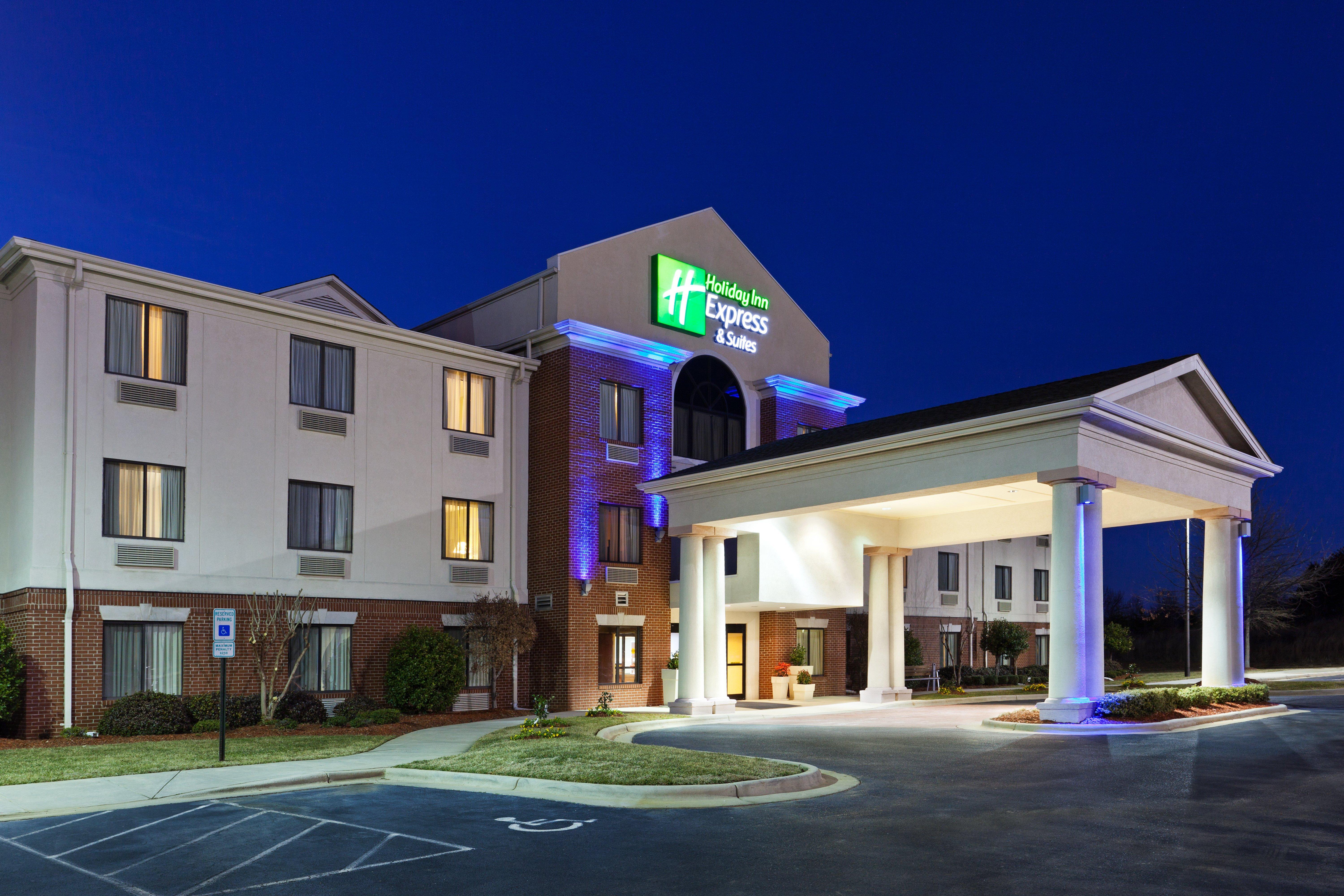 Holiday Inn Express & Suites Reidsville By Ihg Bagian luar foto