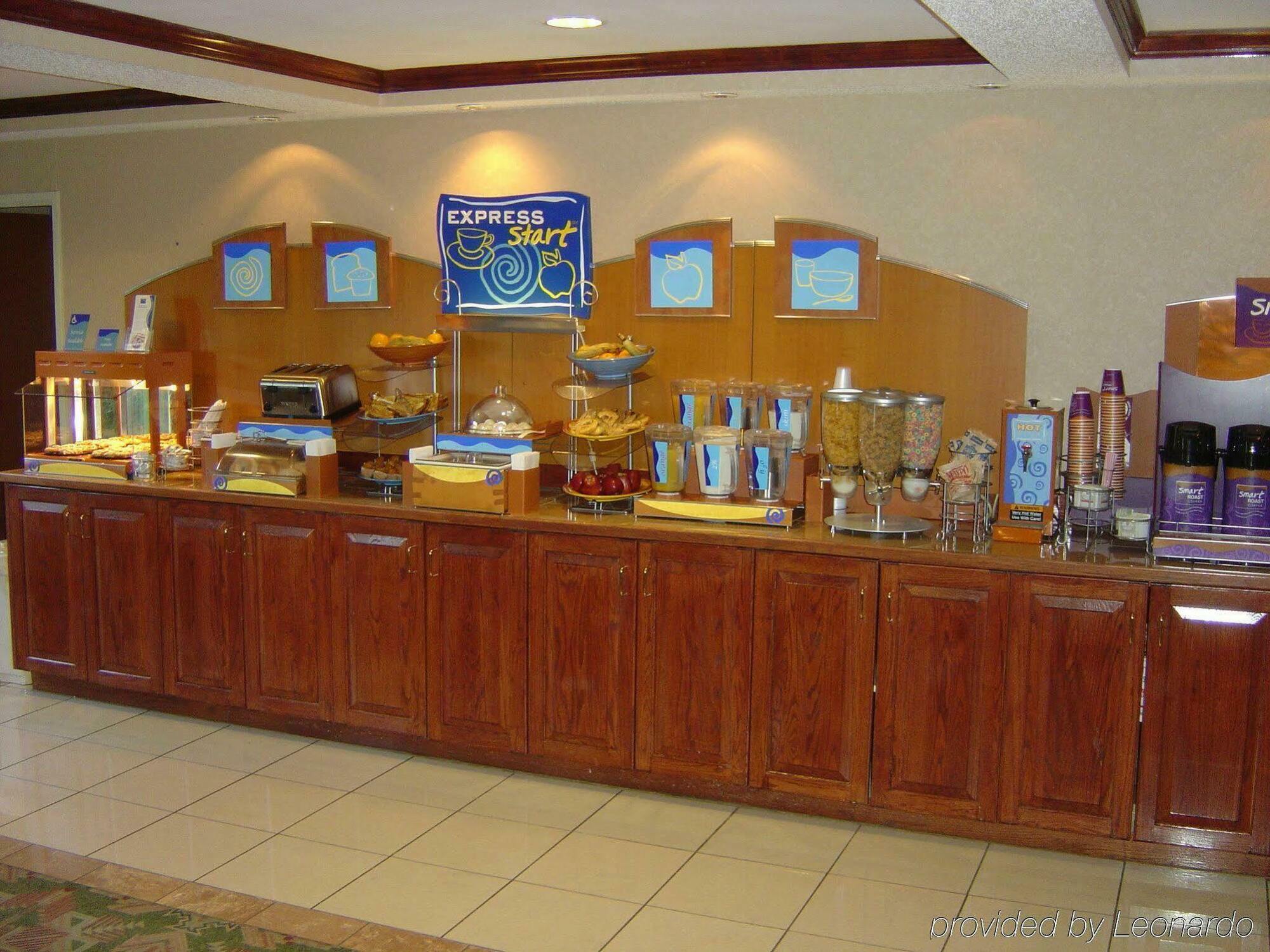 Holiday Inn Express & Suites Reidsville By Ihg Bagian luar foto